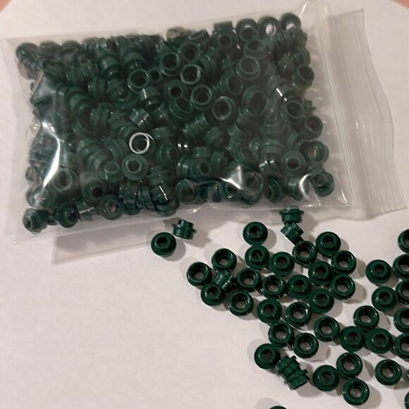 Lego 28626 Drk green 1x1 round w/open hole stud 1 oz ounce over 300 pieces - Picture 3 of 10